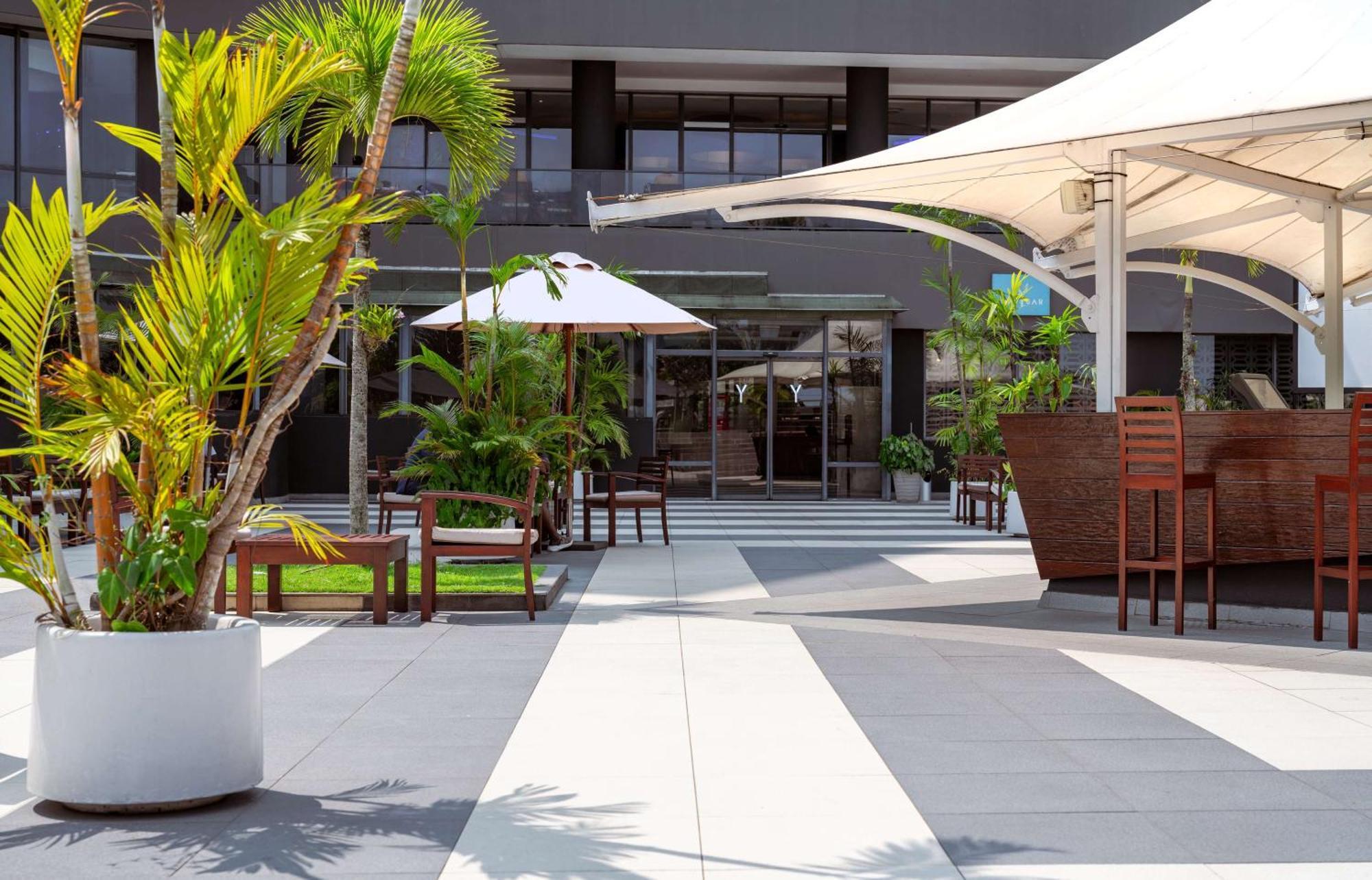 Radisson Blu Okoume Palace Hotel, Libreville Luaran gambar