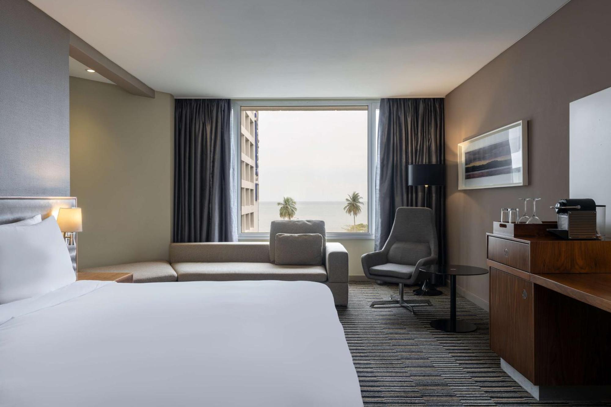 Radisson Blu Okoume Palace Hotel, Libreville Luaran gambar