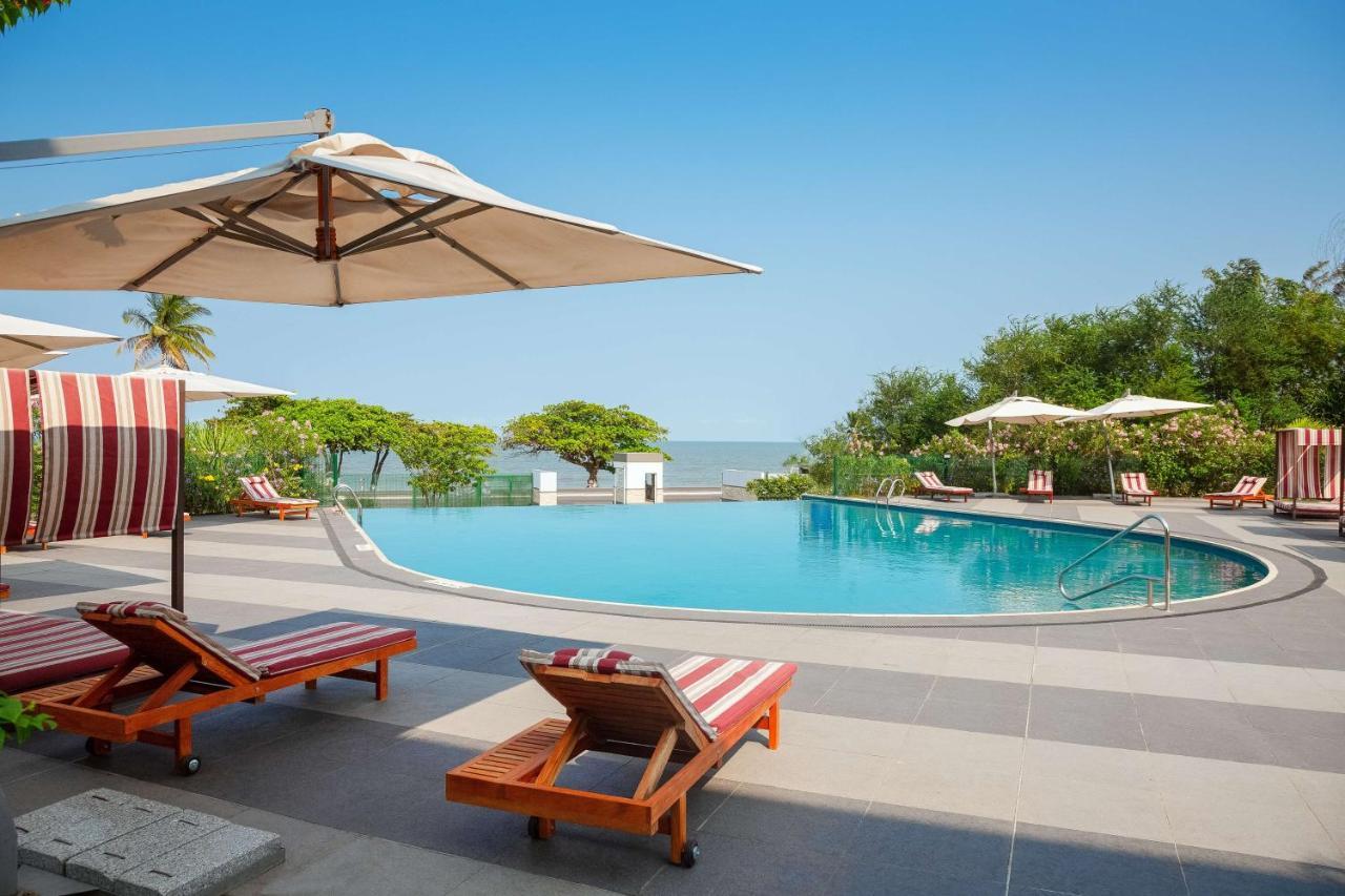 Radisson Blu Okoume Palace Hotel, Libreville Luaran gambar